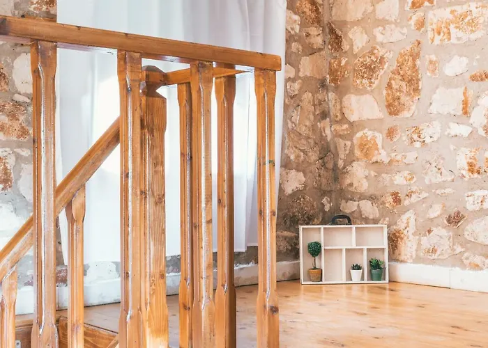 Anastasia Villa *